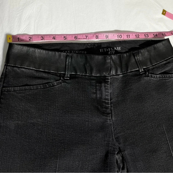 The limited Denim fit and flare 678
size 4 - Picture 5 of 11